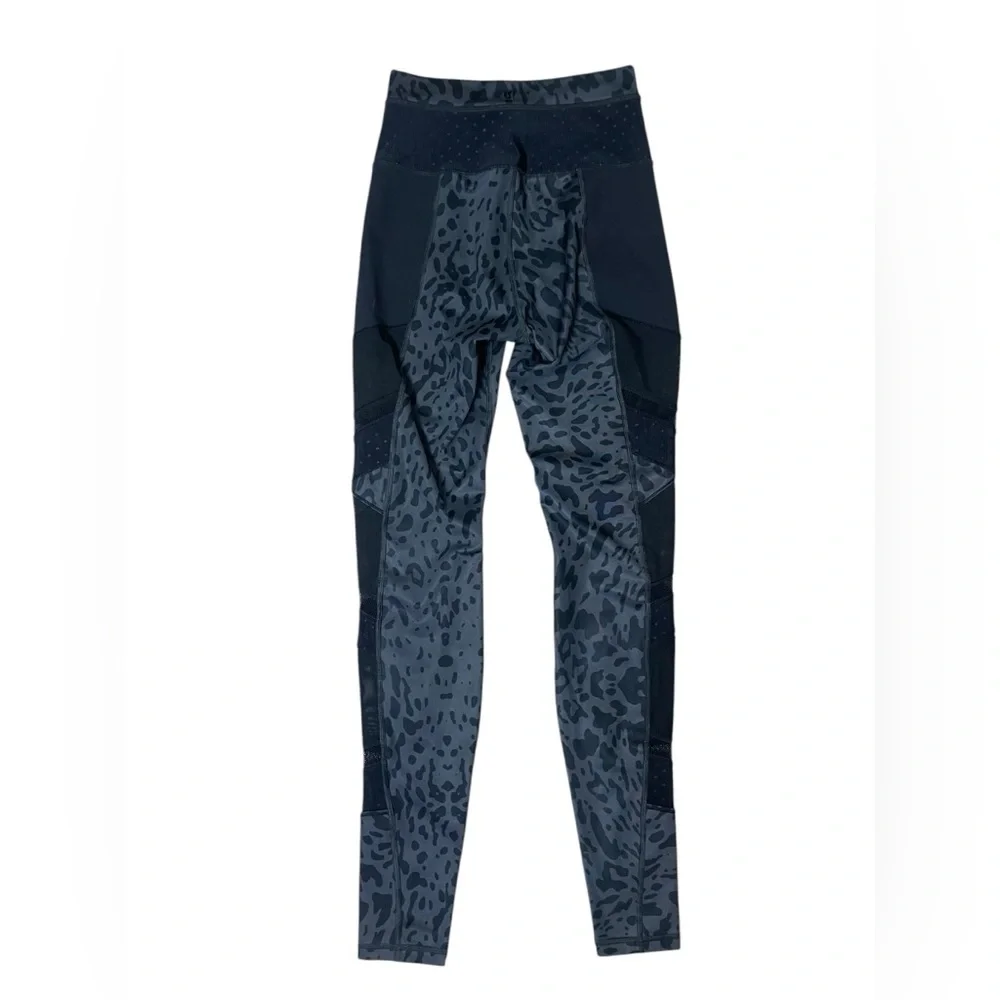 Lululemon Just Breathe Pant Leggings Size 2